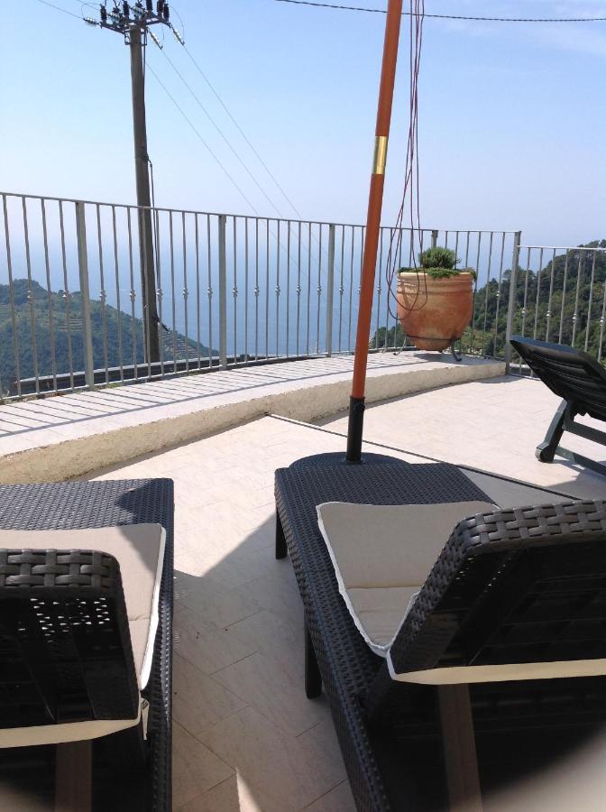 Affittacamereirosmarini Vernazza Exterior foto